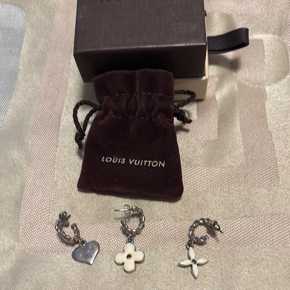 Louis Vuitton Silver and White Earrings